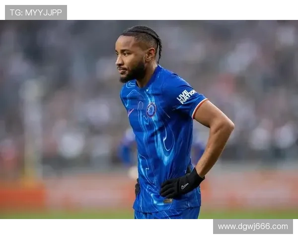 恩昆库:从巴黎弃将到欧洲焦点的蜕变解析 恩昆库:从巴黎弃将到欧洲焦点的蜕变解析