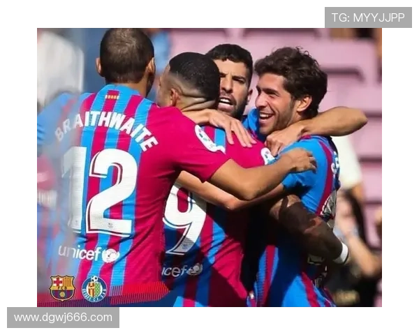 巴萨中场技术依旧稳定,但节奏失控问题逐步反映,影响球队整体表现