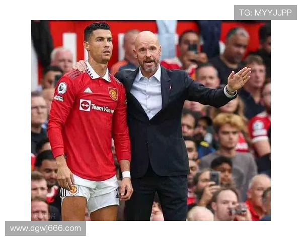 滕哈格与曼联高层矛盾升级,战术混乱导致球队争冠前景黯淡! 滕哈格与曼联高层矛盾升级,战术混乱导致球队争冠前景黯淡!